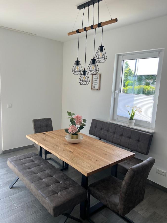 Doppelhaushaelfte Mit Terrasse Villa Elmenhorst/Lichtenhagen Buitenkant foto